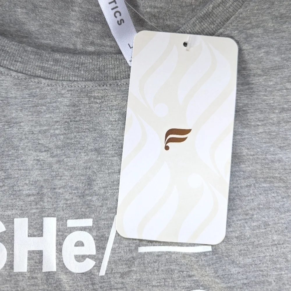 Fabletics She Can Do Anything Micah Muscle Tank in Gray Size Large NWT - Picture 6 of 9